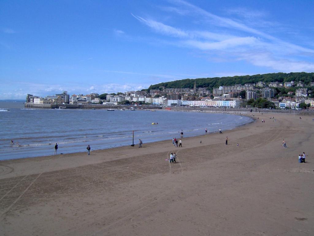 Linden Lodge Guest House Weston-super-Mare Exterior foto